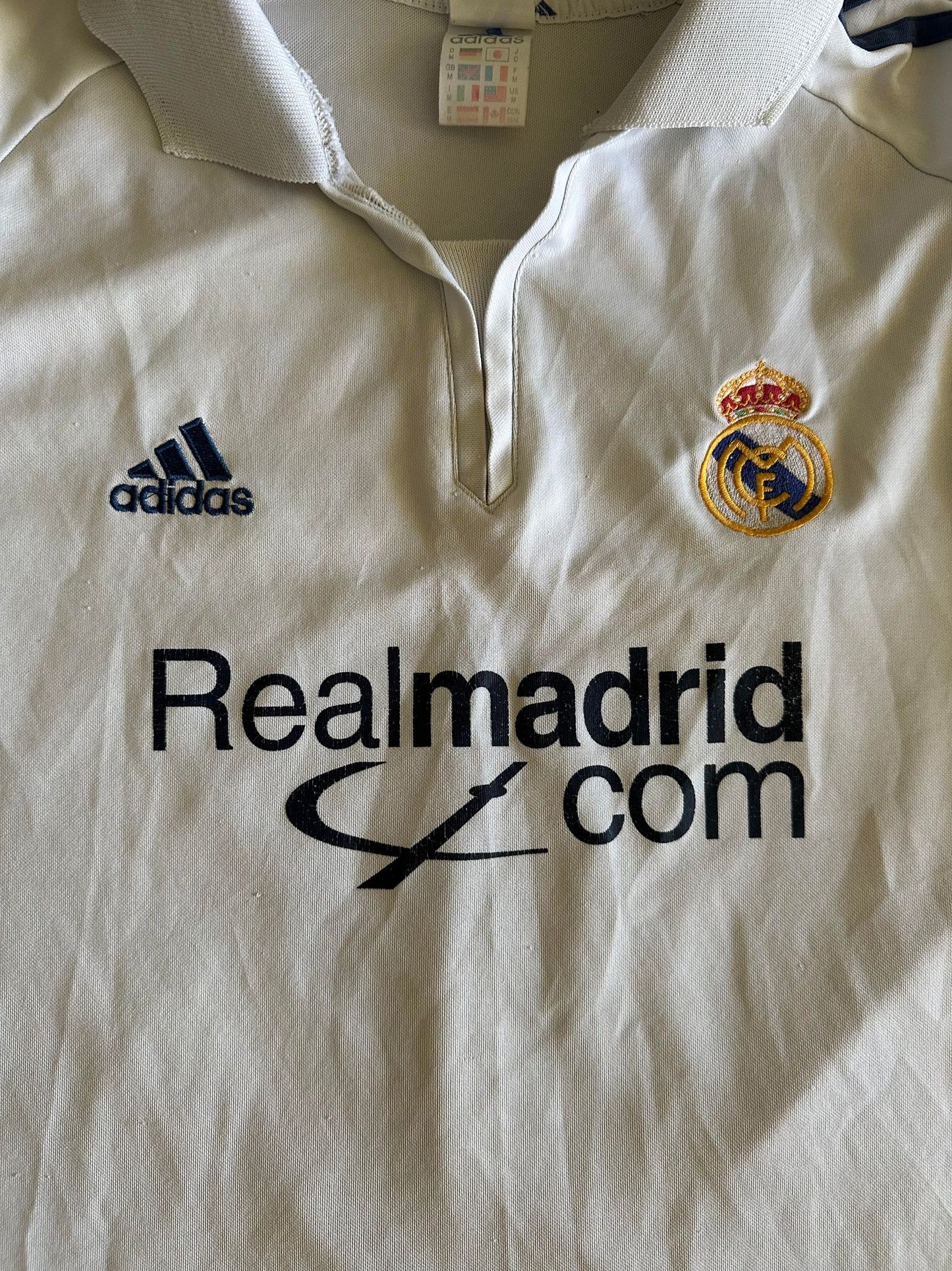 REAL MADRID 2001/02 HOME M (RAUL 7)