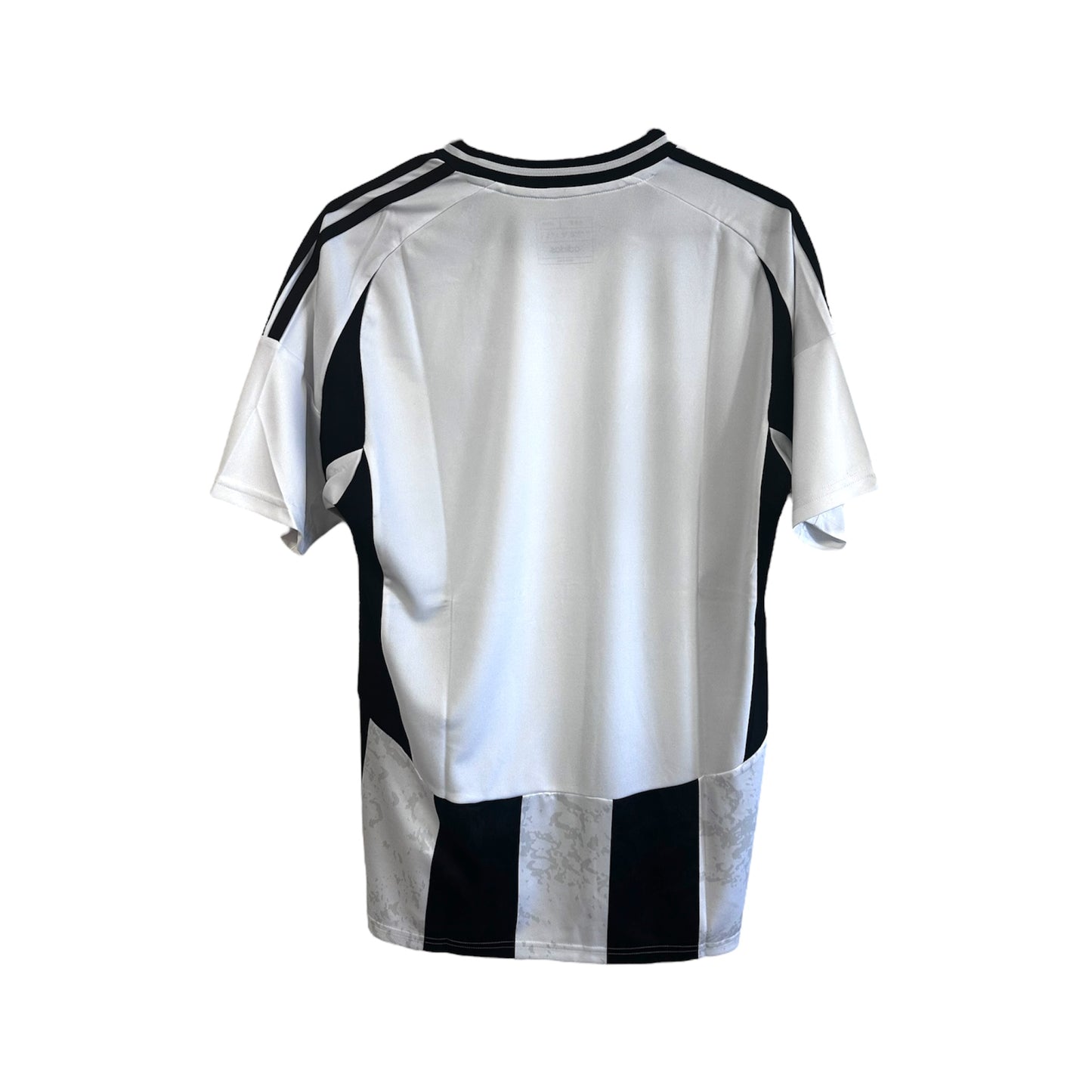 Juventus 2024/25 Home Medium *BNWT*