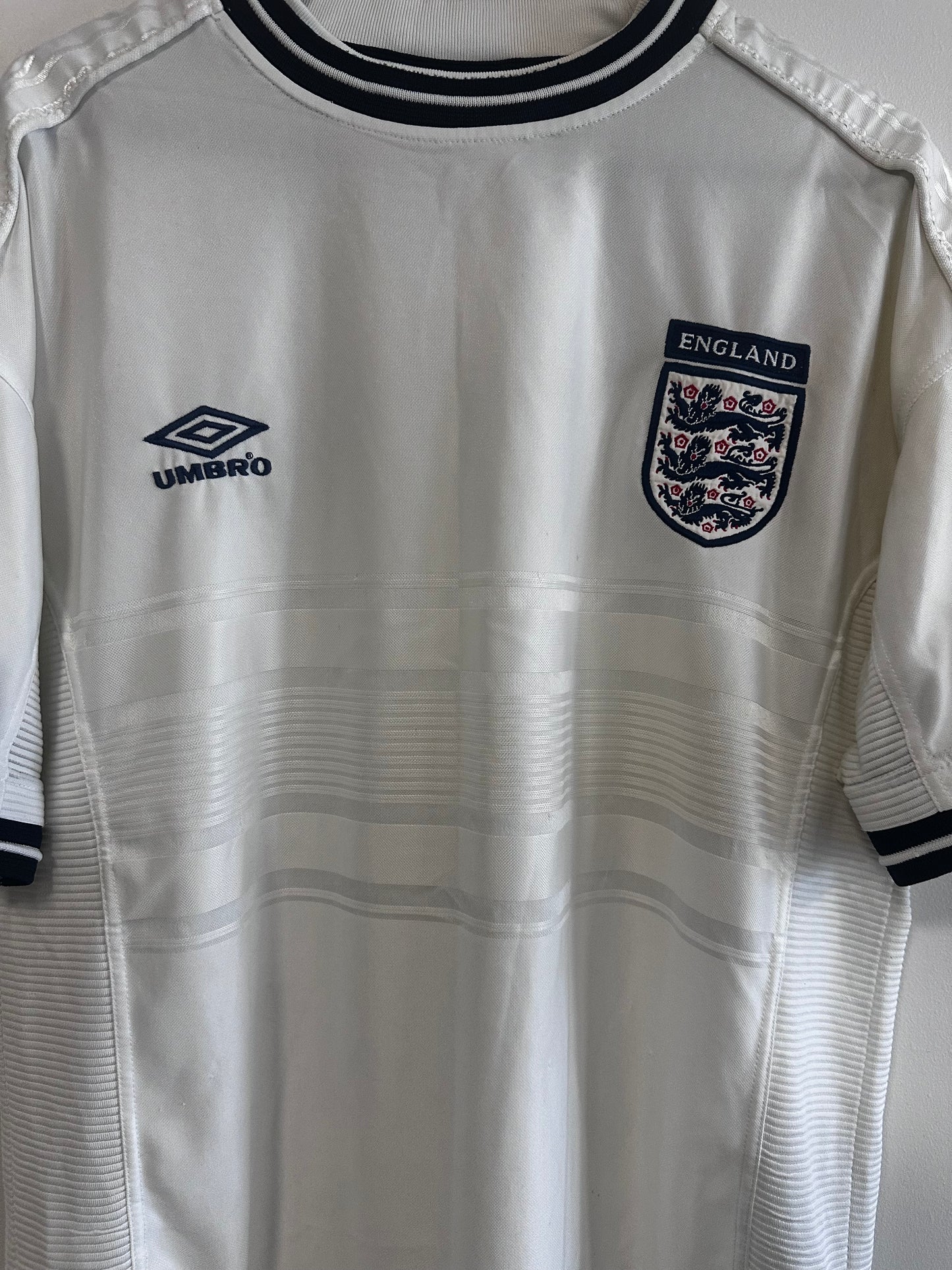 England 2000 Home Large