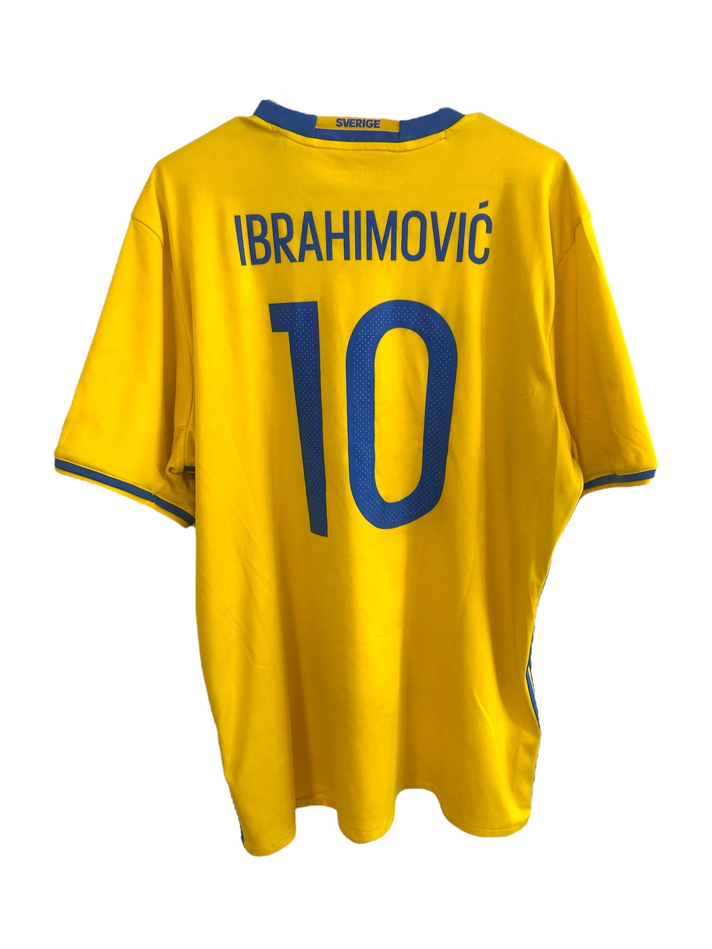 Sweden 2016 Home Large (Zlatan Ibrahimovic #10)