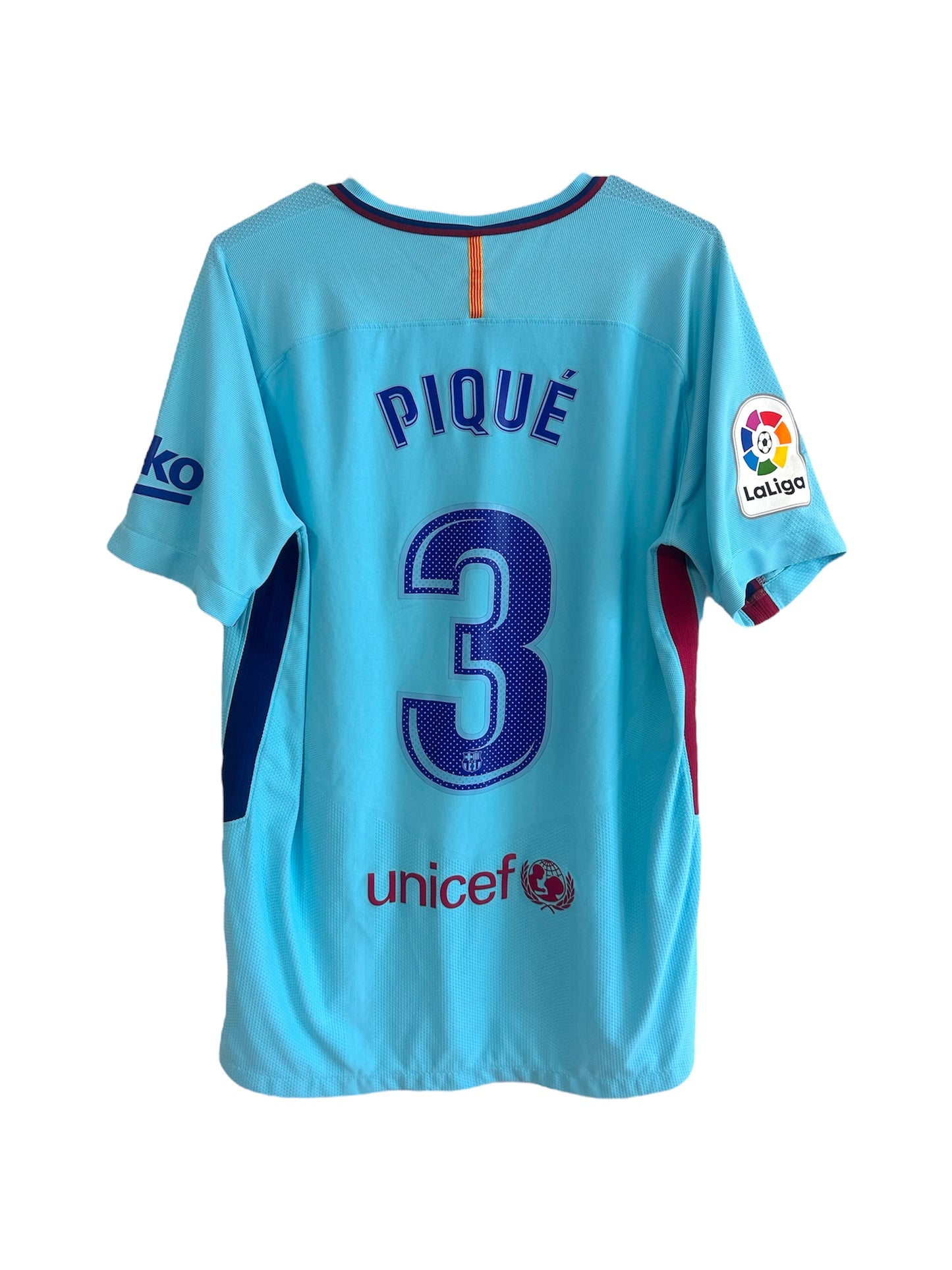 F.C Barcelona 2017/18 Away Large (Piqué #3)