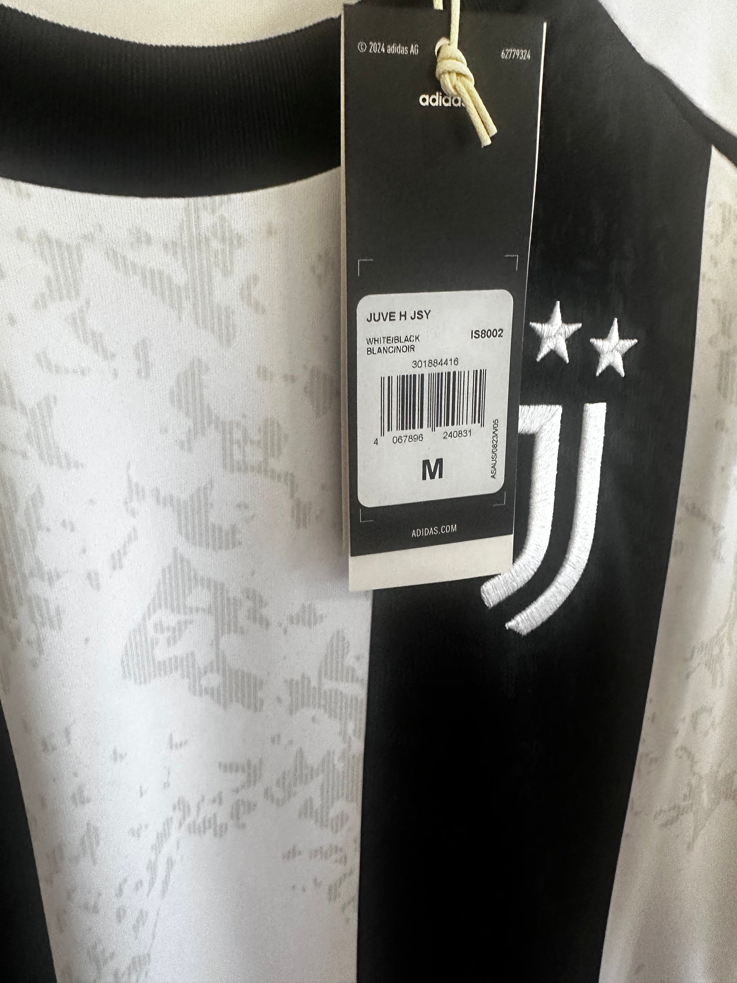 Juventus 2024/25 Home Medium *BNWT*