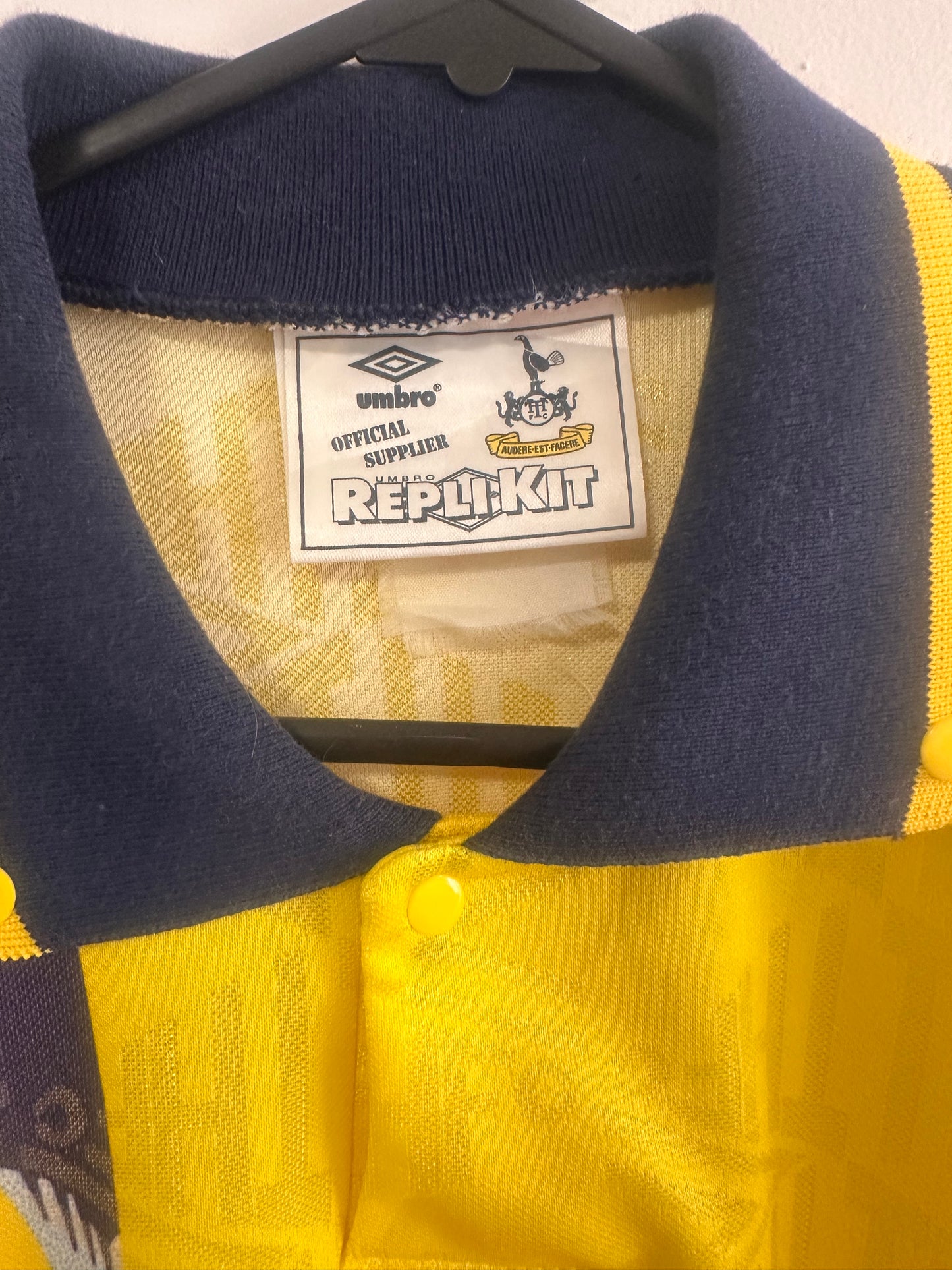 Tottenham Hotspur 1991/95 Away Large